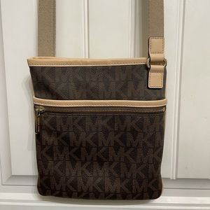 Michael Kors logo crossbody purse brown/tan